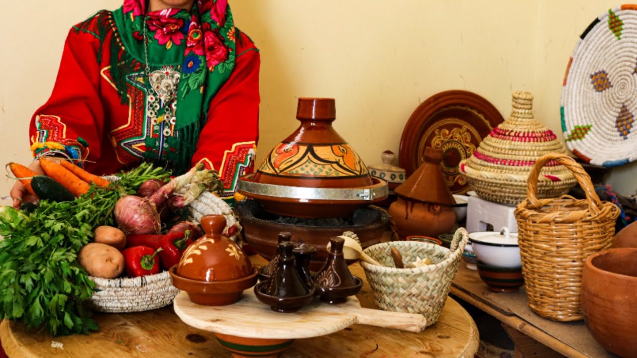 A Relaxing Moroccan Day: Cooking Tajine on Charcoal & Picking  thyme 🌿 in the Mountain 🏔️