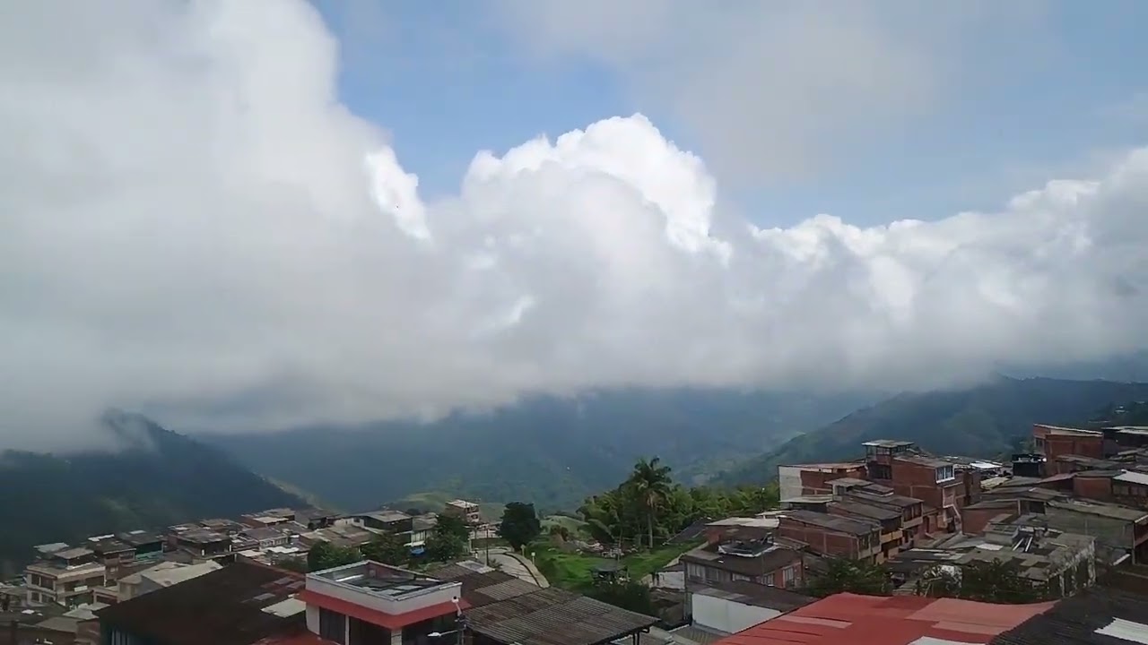 Casa con Renta en Venta en La Linda, Manizales | Castro Rosero Inmobiliaria