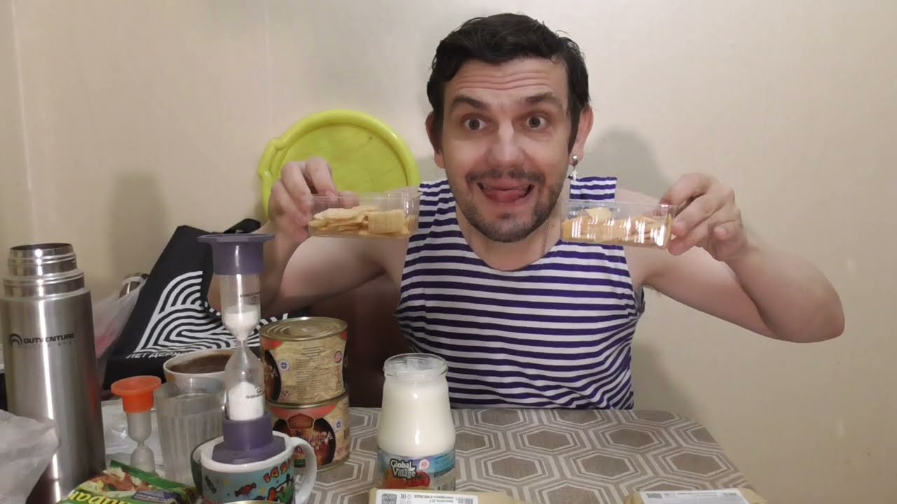 Дегустирую Китайские пшеничные чипсы с креветками со вкусом чеснок соль и перец из Fix Price