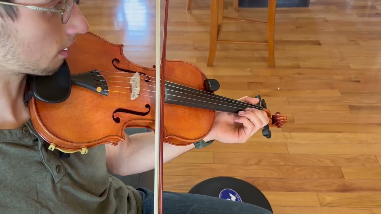 Shortning bread with verbal annotation on fiddle