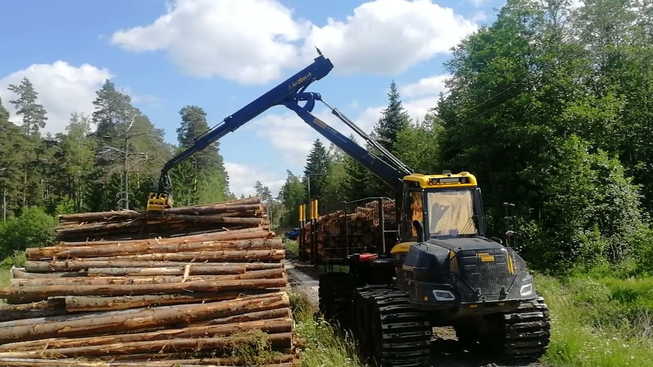 Ponsse Elephant King K121 HSP050 unloading