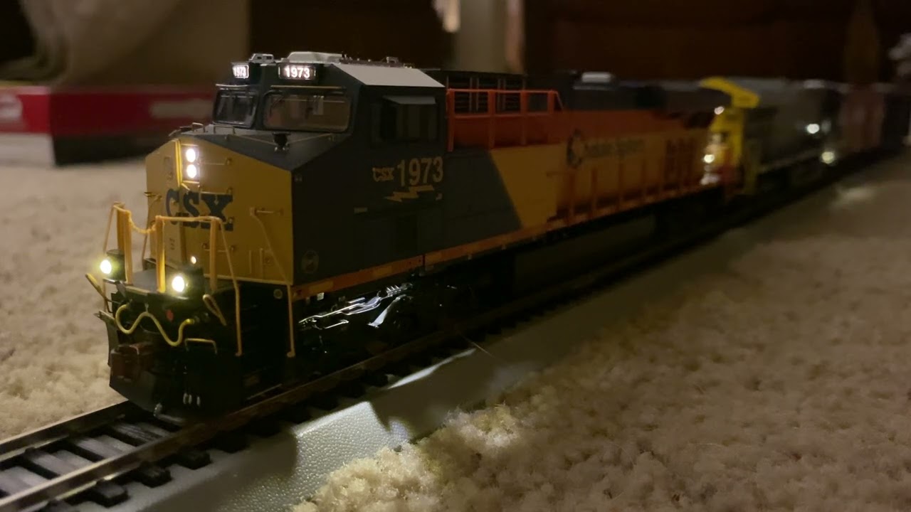 Scale trains locomotive, newly programmed!￼