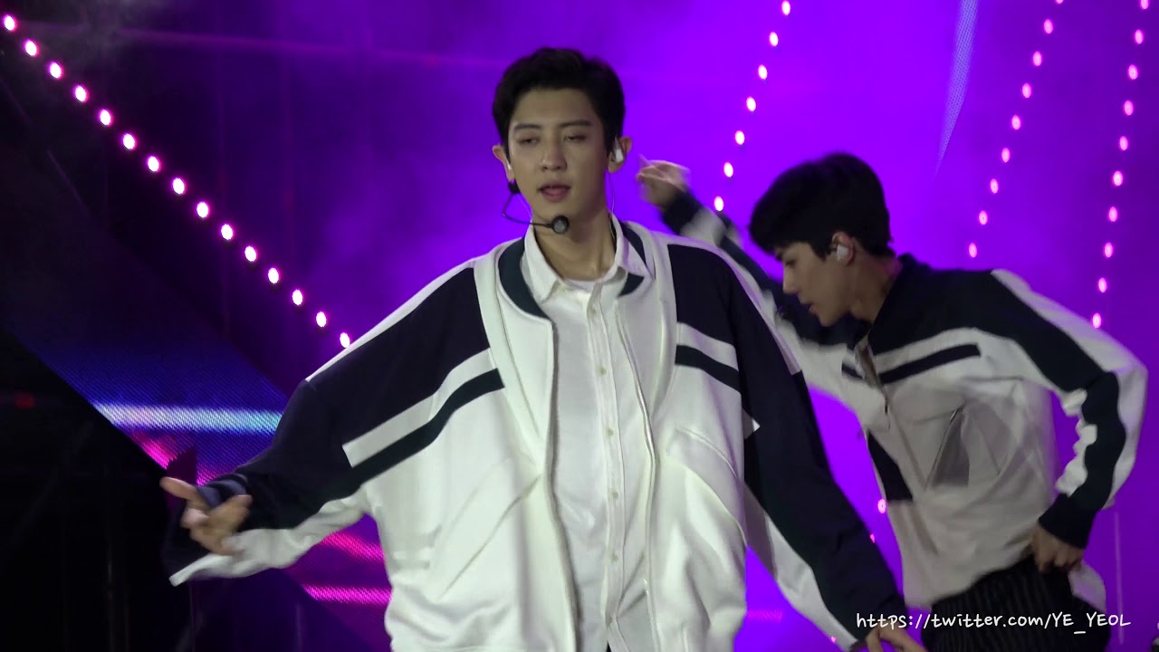 170915 LOTTE DUYT FREE Family Festival - POWER (CHANYEOL focus)