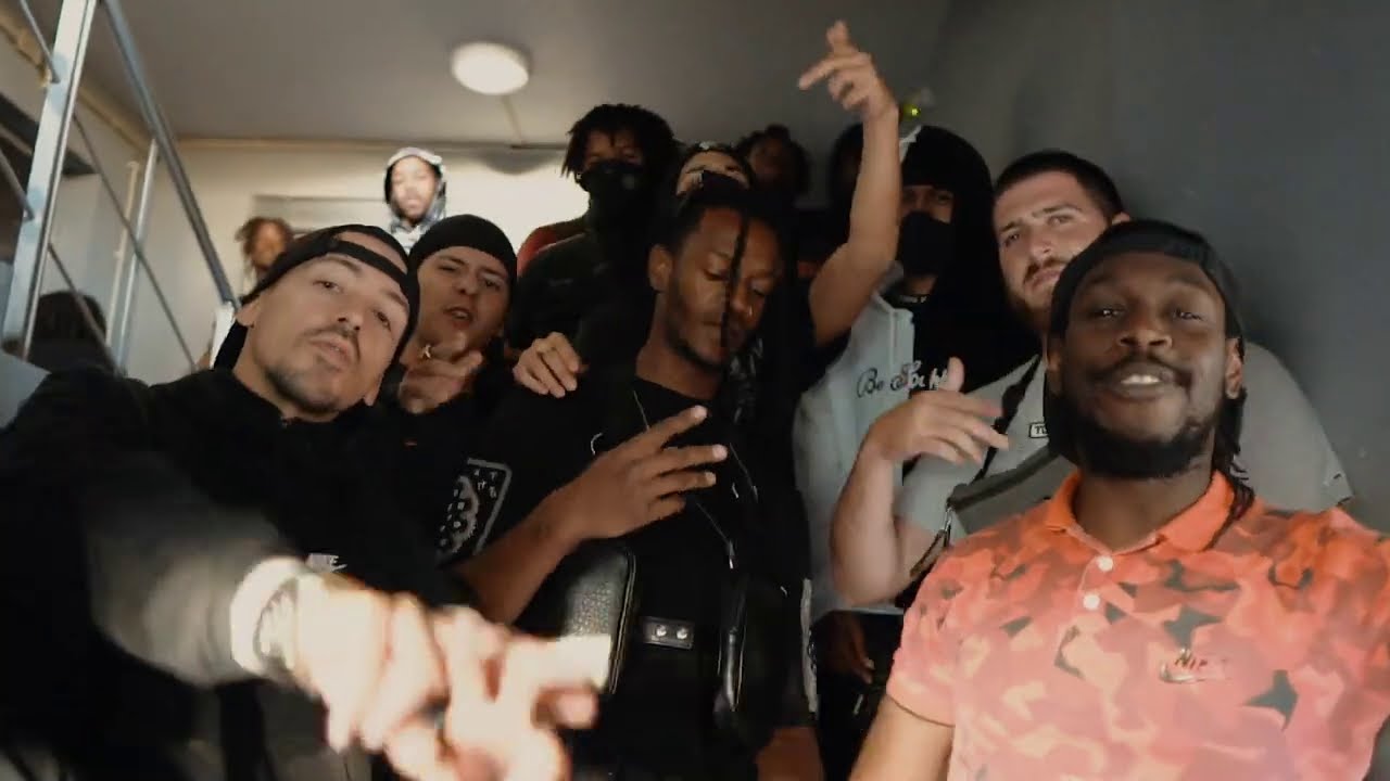 Dezinho feat Mc BamBam - Karripana Blue