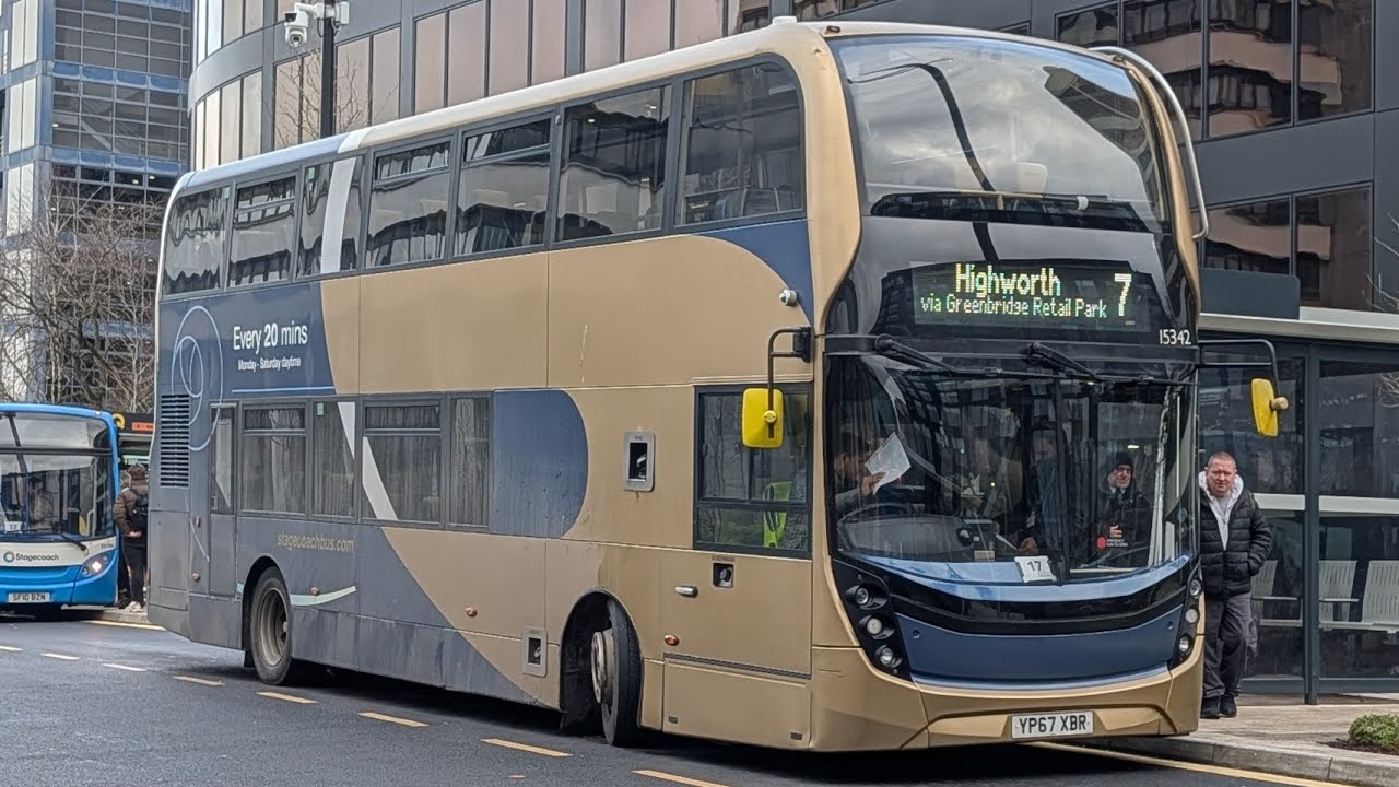 Sounds like a rocket, doesn't go like a rocket 🚀 stagecoach west 15342 - YP67 XBR 