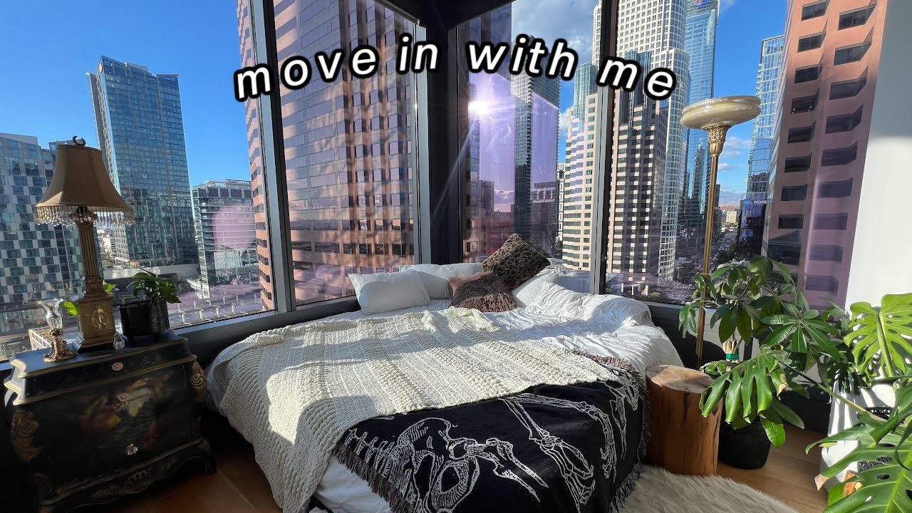 Moving Vlog! Moving Out, Unpacking, & Decorating My New Apartment