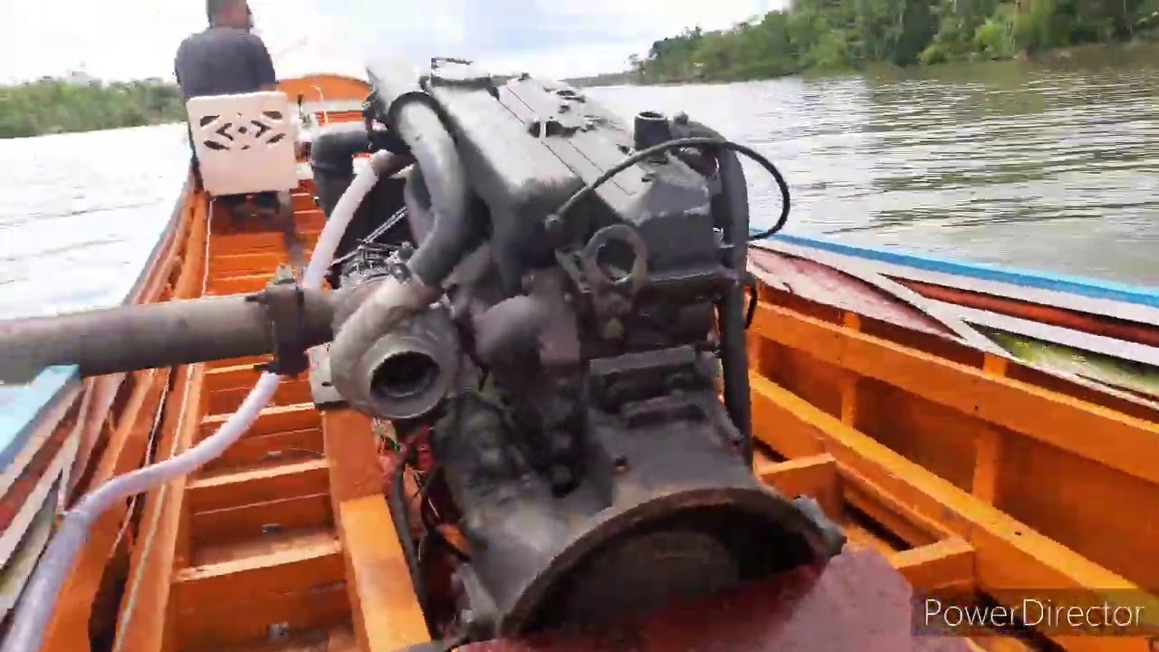Testando um Mercedes Benz om 366 bomba p
