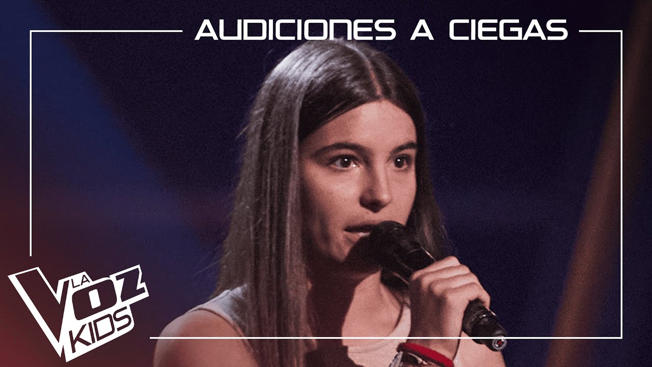 Salma Rodríguez canta 