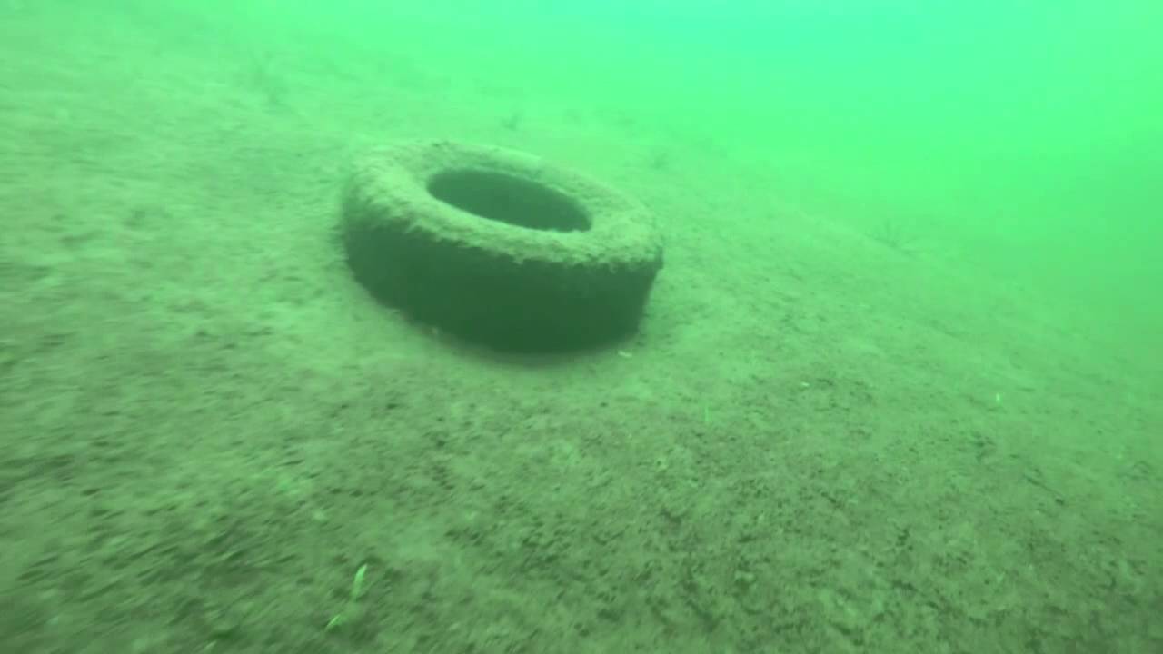 Homemade rc boat with gopro4 underwater