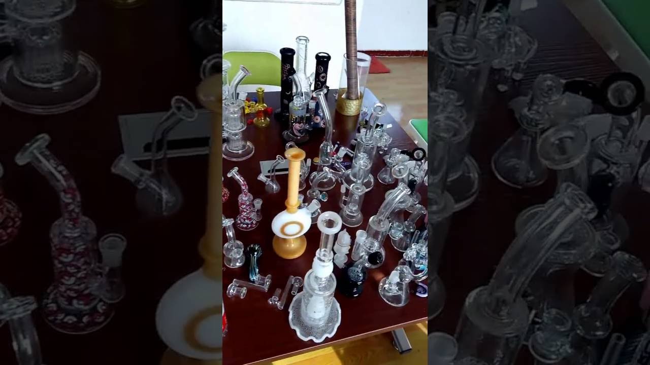glass bong, glass bowl, water pipe