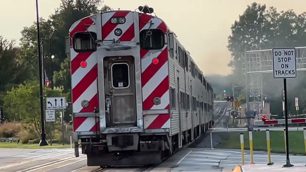 The Complete Metra Evening Rush Hour On The Alternate Schedule At Wood Dale On September 16, 2022