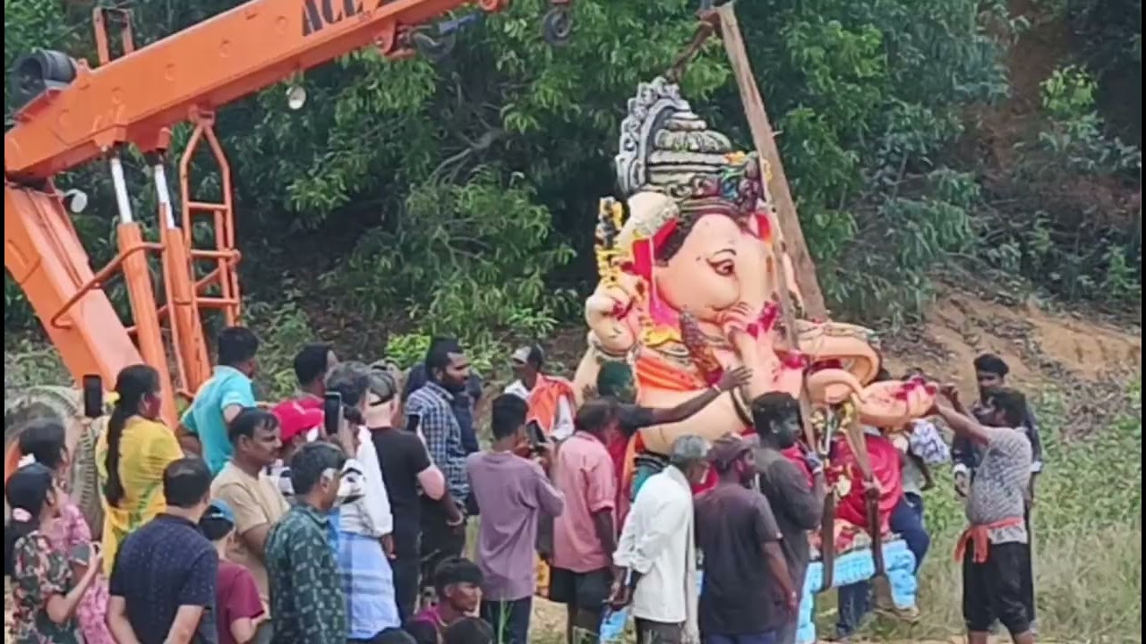 Kuri Kora Aante Ganesh Visarjan 🥰 || Karnataka || Bangalore || @CHAITANMURMUVLOG 
