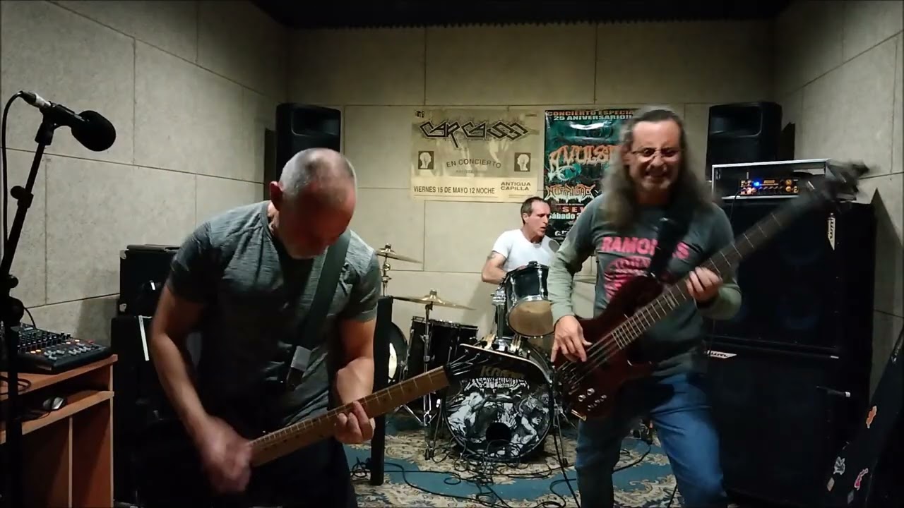 DO IT - PINHEAD - LOS RAMONES