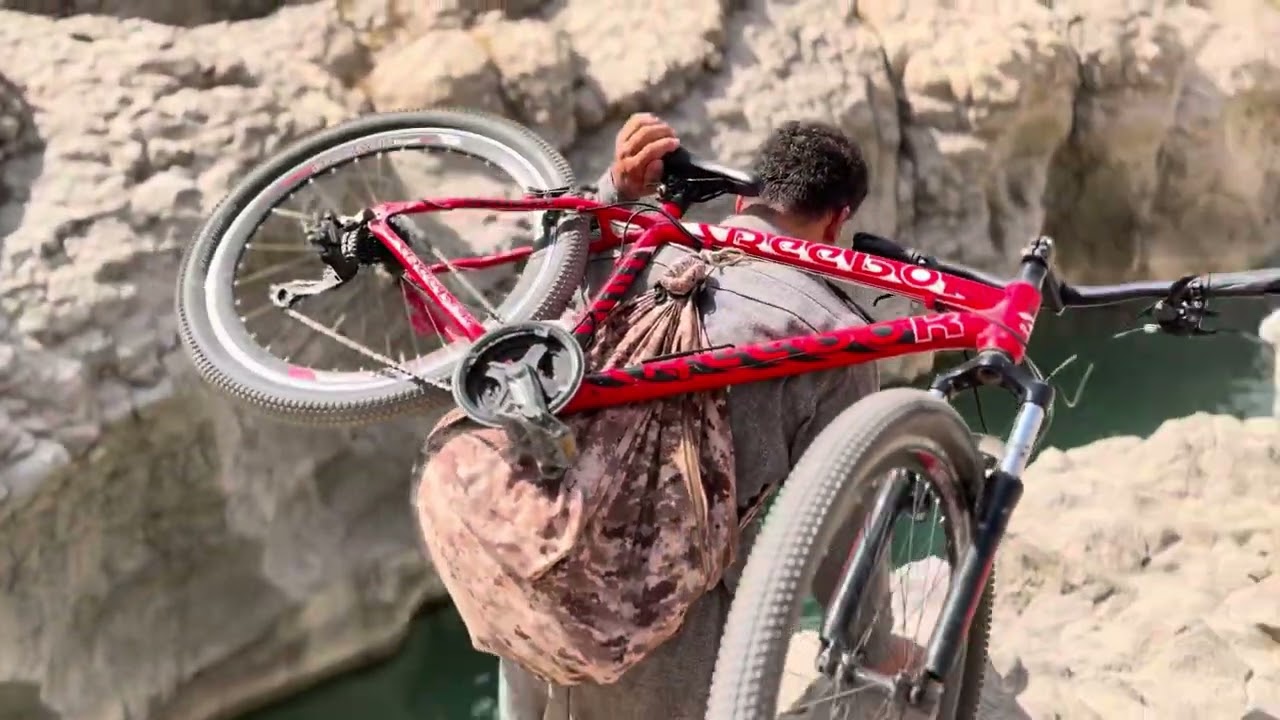 Rock climbing by bike سخره نوردی با دوچرخه | میلاد کرمی !!!