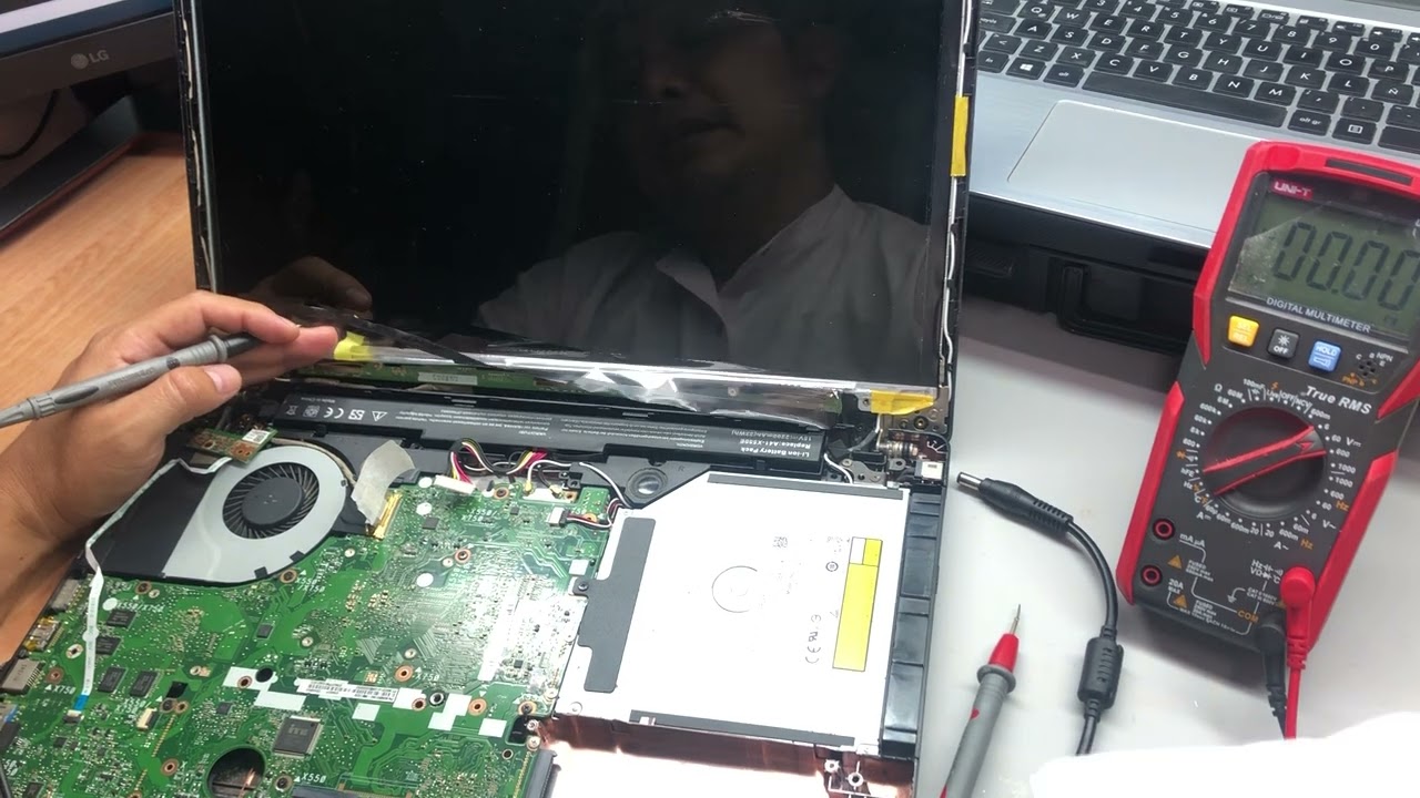 Imagen al fondo laptops falla común -diagnóstico y procedimiento practico