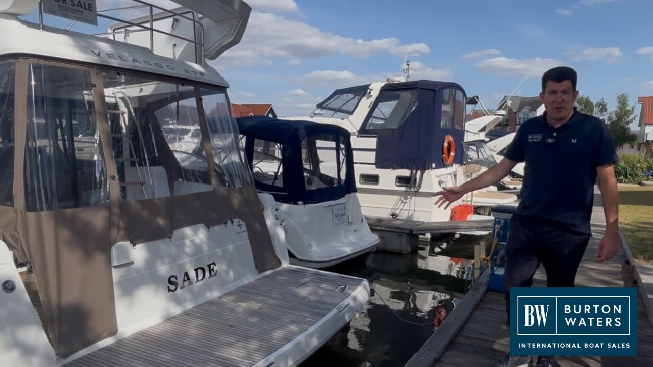 Sales Pontoon Walkthrough! The Latest Boats Available