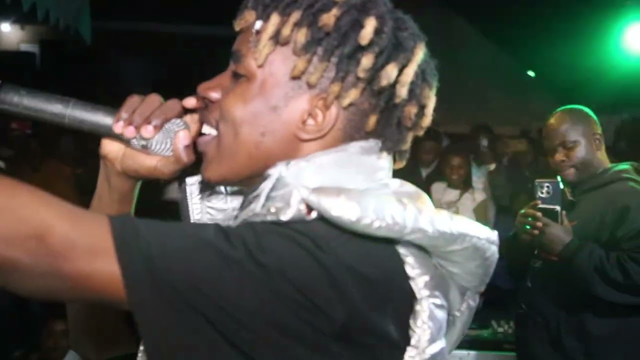 ACIDIC VOKOZ performing at  ICE BAR kibiito PART B