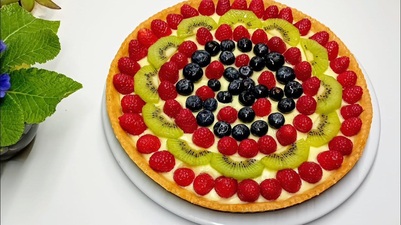 طارط او تورتة منعشة بالفواكه سهلة بعجين لذيذة وسريعه التحضير في متناول الجميع