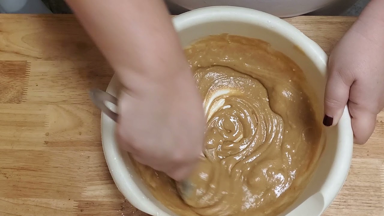 Easy peanut butter microwave fudge