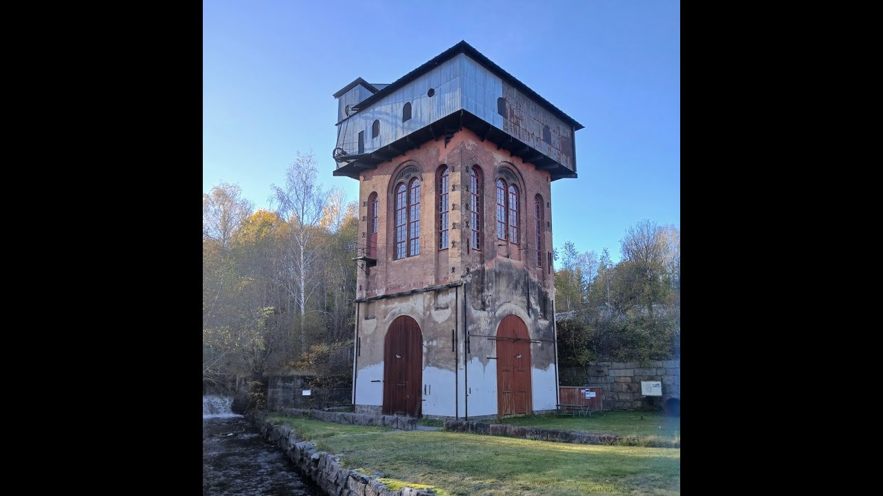 Riddarhyttan Lokstallet och Lienshytte masugn / locomotive stables and Lienshytte blast furnace