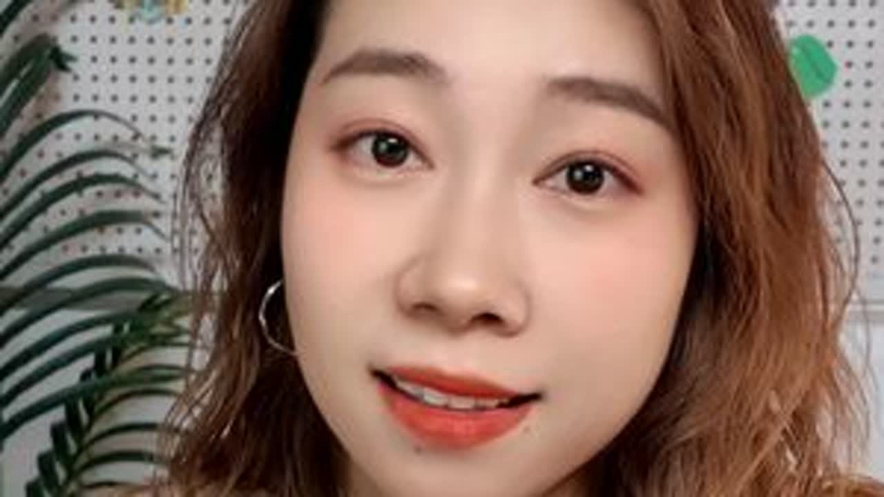 房子卖不出去，网友劝我们假装买家去看房 #上海房价 #买房 #卖房 #新房 #房价