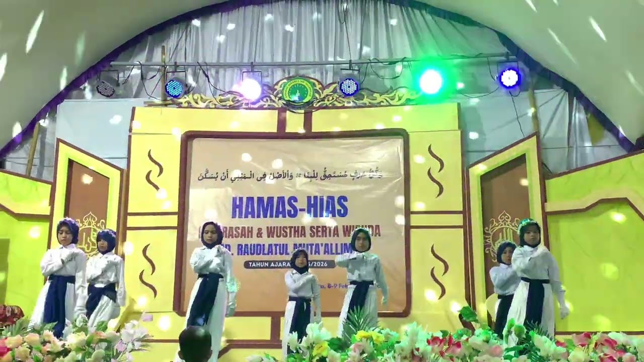 DANCE ARABIC | ALBI MA'AK | MADRASAH RAUDLATUL MUTAALLIMIN 