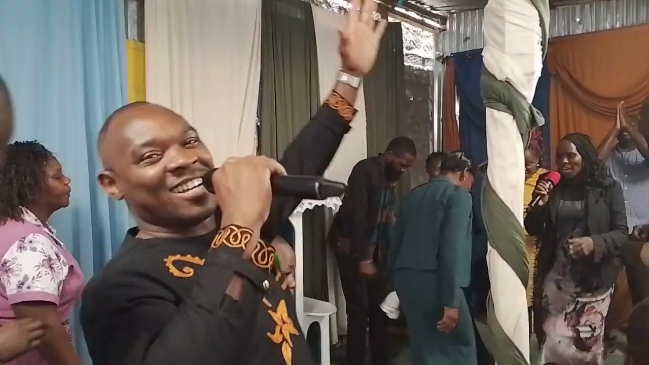 Praise Dinner medley// dance like never before
