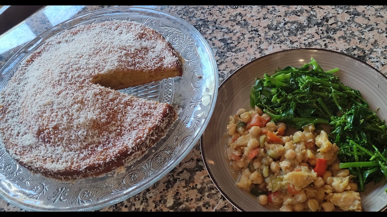 Almoço de hoje, grão com bacalhau e legumes, fiz também um bolo de iogurte e laranja.