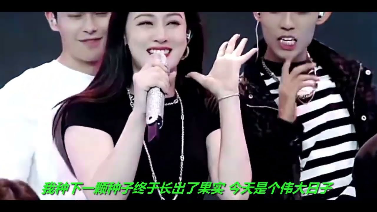 唐藝大舞台:  唐藝&彩虹團  ---  小蘋果 & 提筆忘情 & Love Love Love (MV 版)