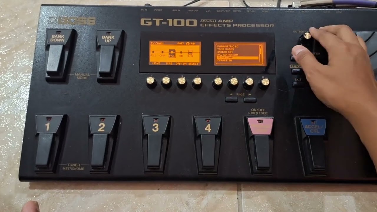 Boss Gt-100 valeskacq