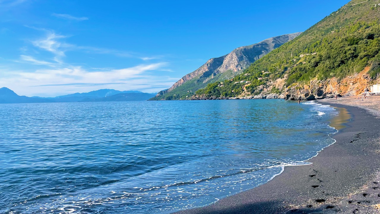 Cala Jannita, La Spiaggia Nera 🇮🇹 Maratea | 4K Natural Sounds Walking Tour