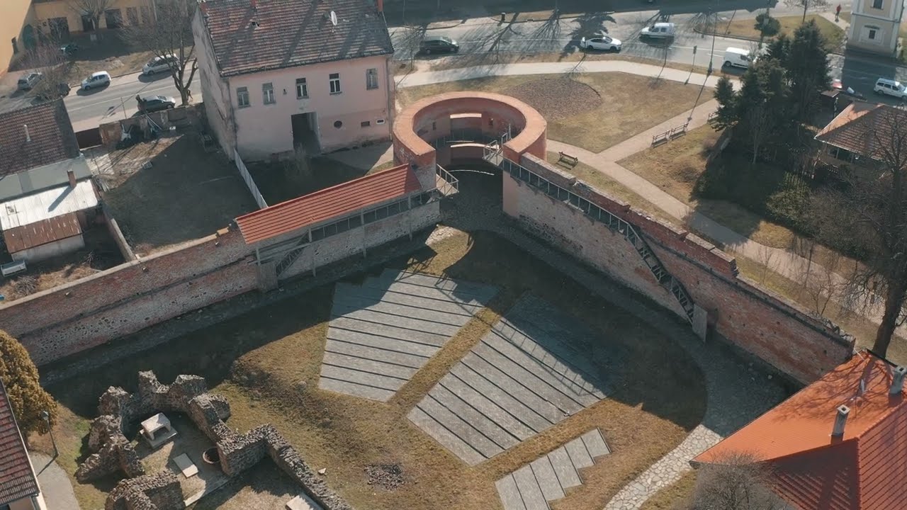 Nógrádikumok sorozat: Szécsény várának és egykor városfalának, tornyainak, kapuinak maradványai