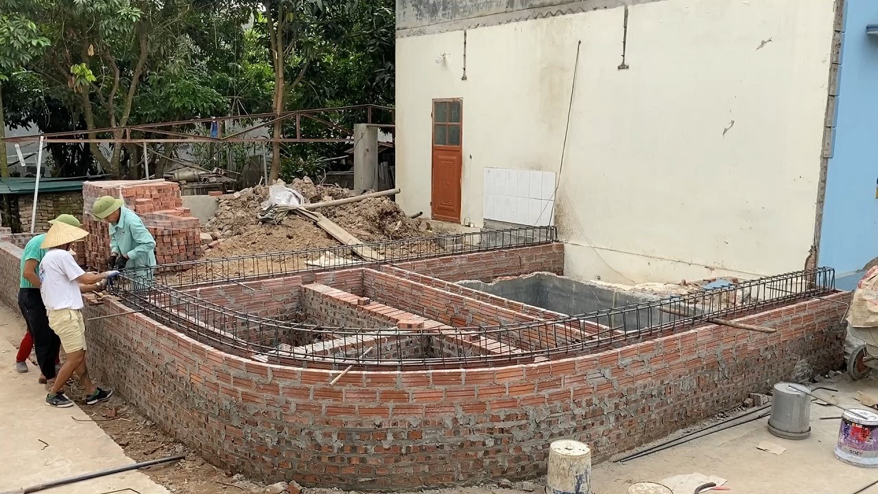 Skill Construction Curved Reinforced Concrete Beams With Brick Building Shaping Formwork