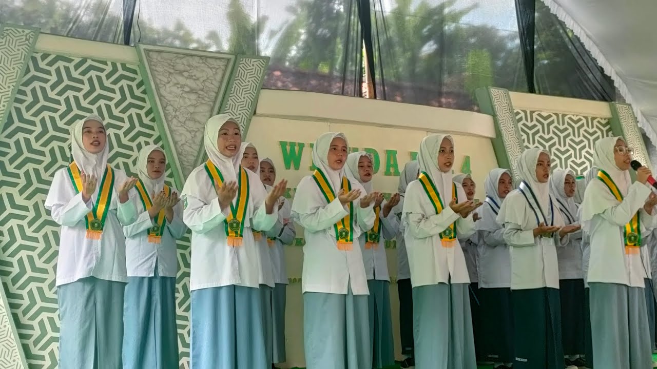FULL PERSEMBAHAN LAGU GURUKU || kolaborasi Peserta wisuda Putri kls 9 dan 12.#trending #fyp #guru