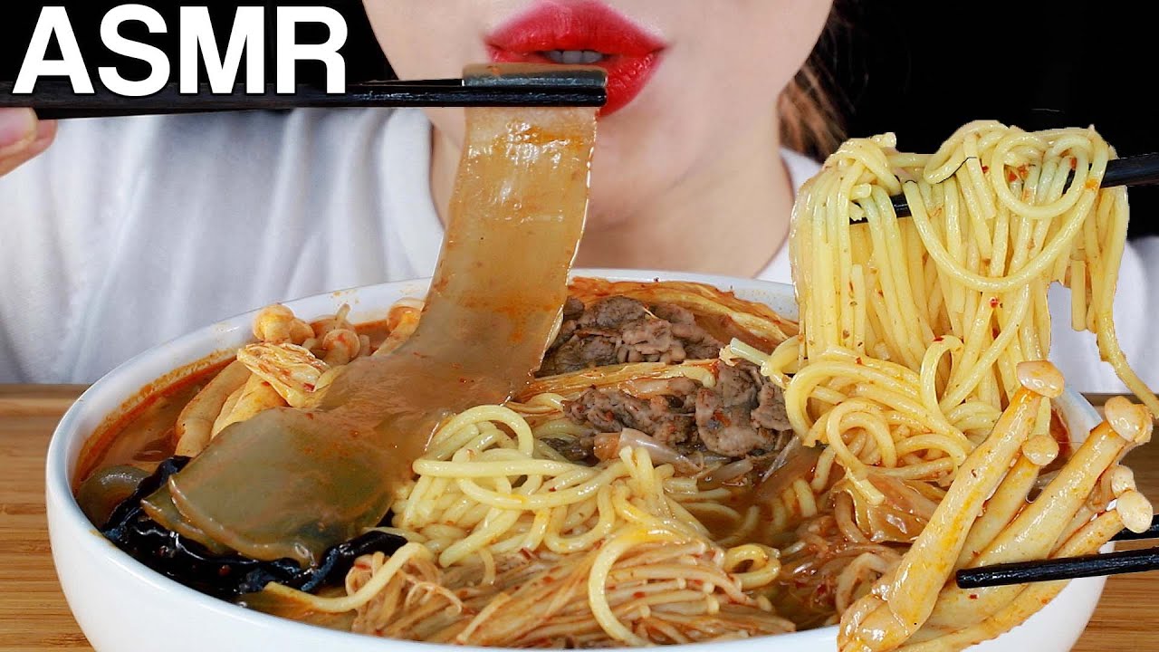 ASMR Mala Hot Pot with Corn & Glass Noodles Eating Sounds | 마라 냄비 먹방 | Cooking Recipe | MINEE EATS