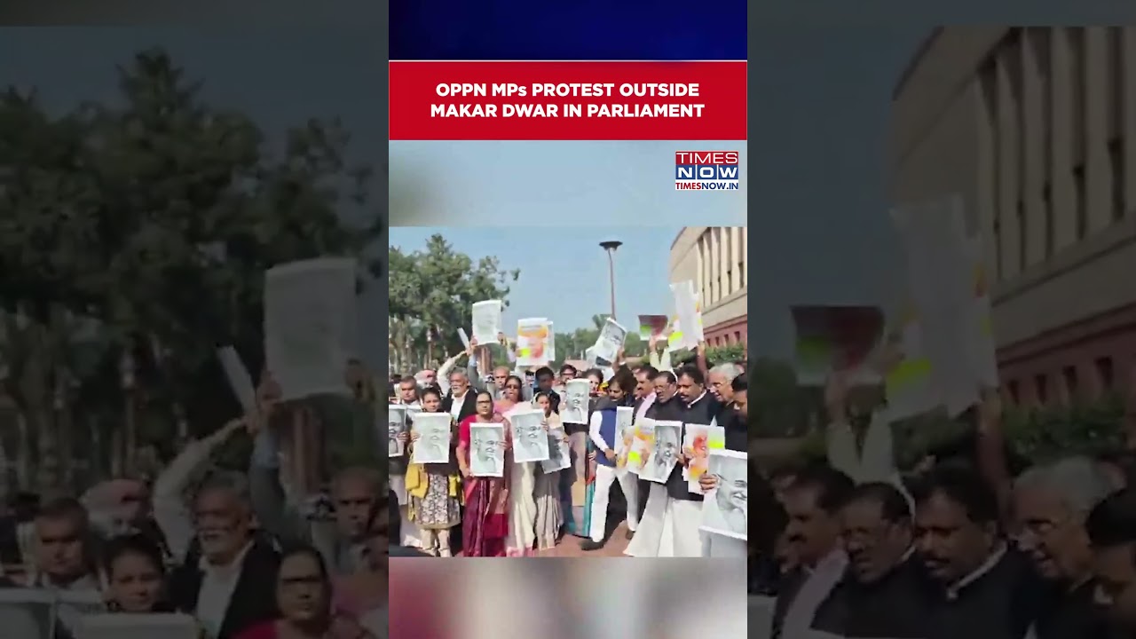 Watch: Opposition MPs Protest Outside Makar Dwar In Parliament Against MGNREGA Renaming #shorts