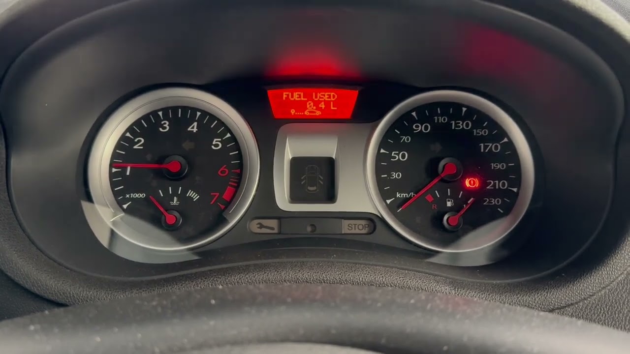 2011 Renault Clio III 1.2 16V cold start -15°C