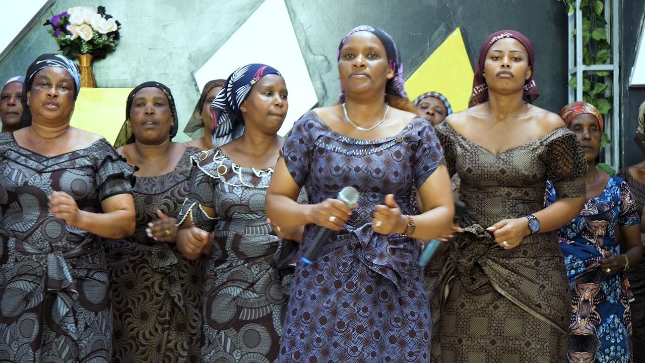 UWITEKA UMUCHAMANZA BY EBENEZER CHOIR official video