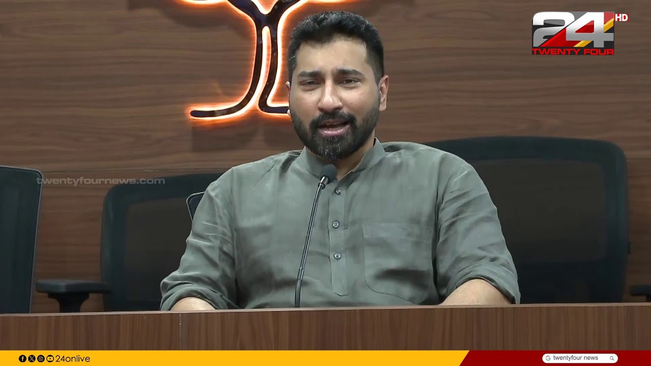 'ജനങ്ങൾ അതൊന്നും മാനിക്കുന്നില്ല..'  എ.കെ ആന്റണിയുടെ പ്രസ്താവനയിൽ മറുപടിയുമായി Anil Antony