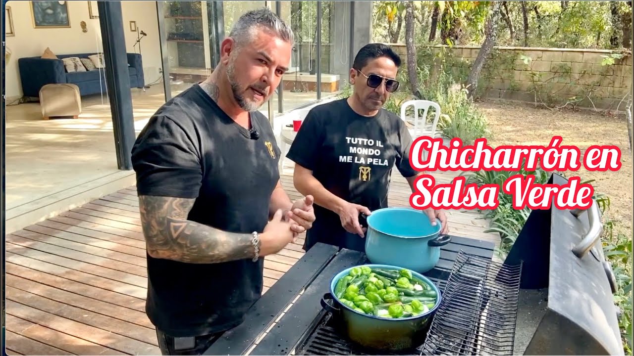 Chicharron en Salsa Verde (de extraterrestre)