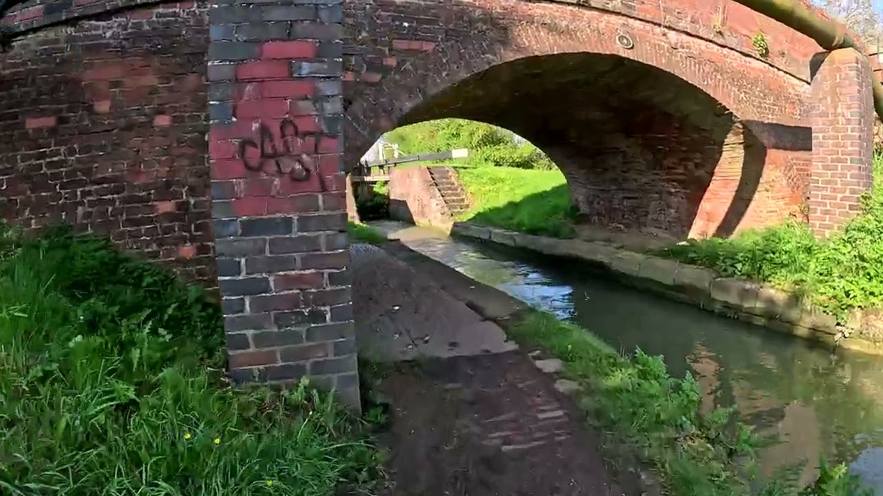 Cycle along the Grand Union Canal - part 1
