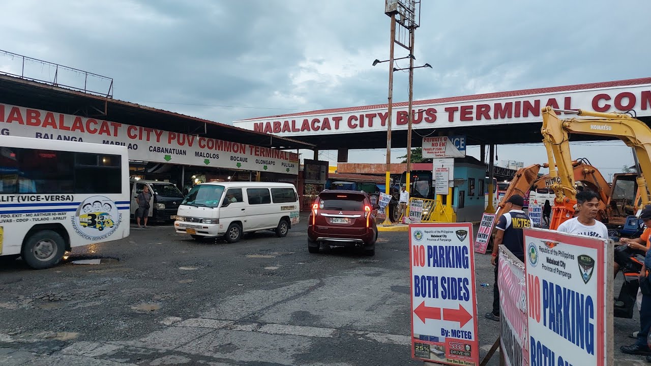 Dau Bus Terminal, Mabalacat, Pampanga, Philippines