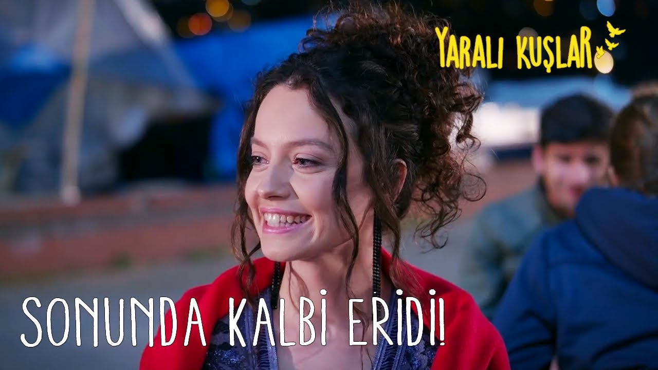 Meryem sonunda Levent'in kalbini yumuşatıyor... | Yaralı Kuşlar