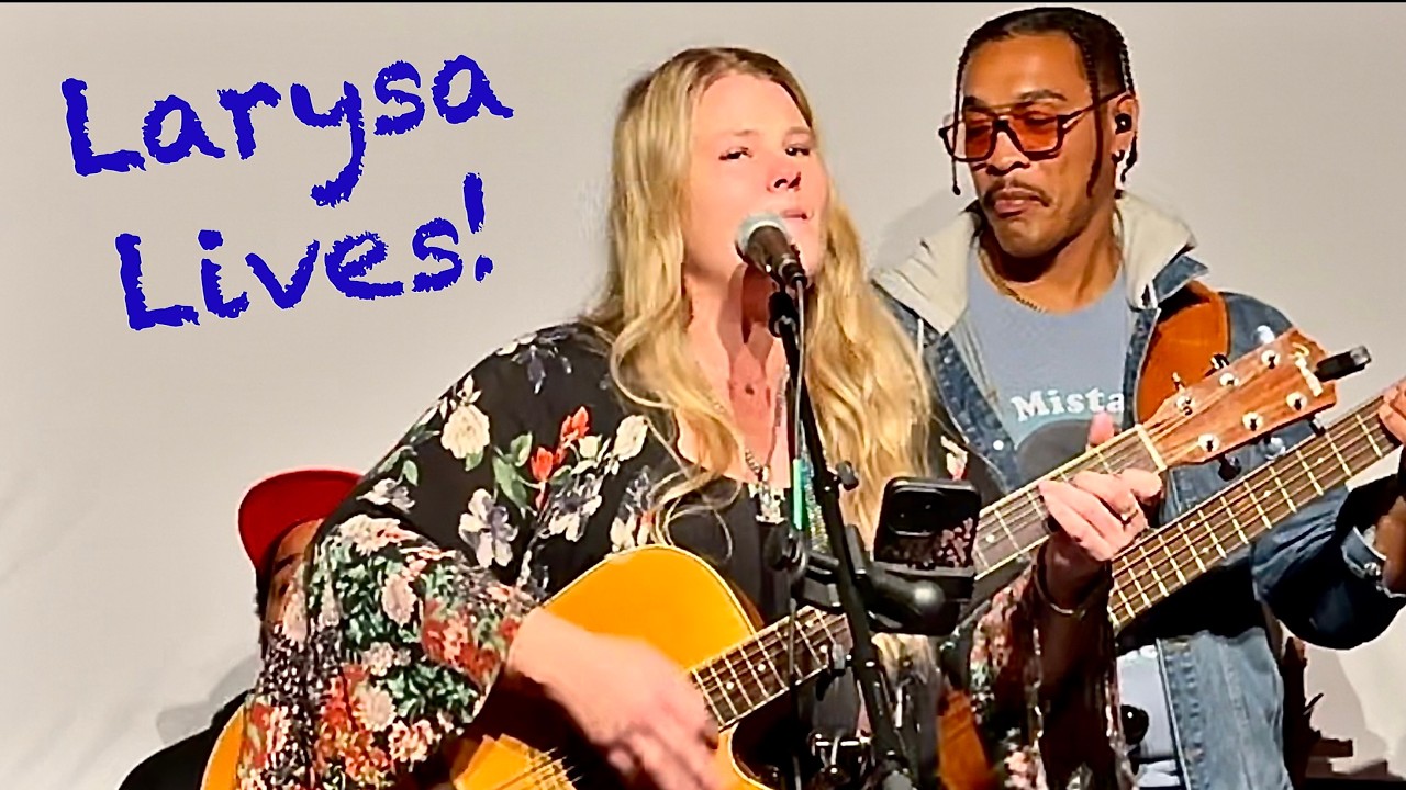 Lauren Anderson (The Voice) LIVE in Nashville
