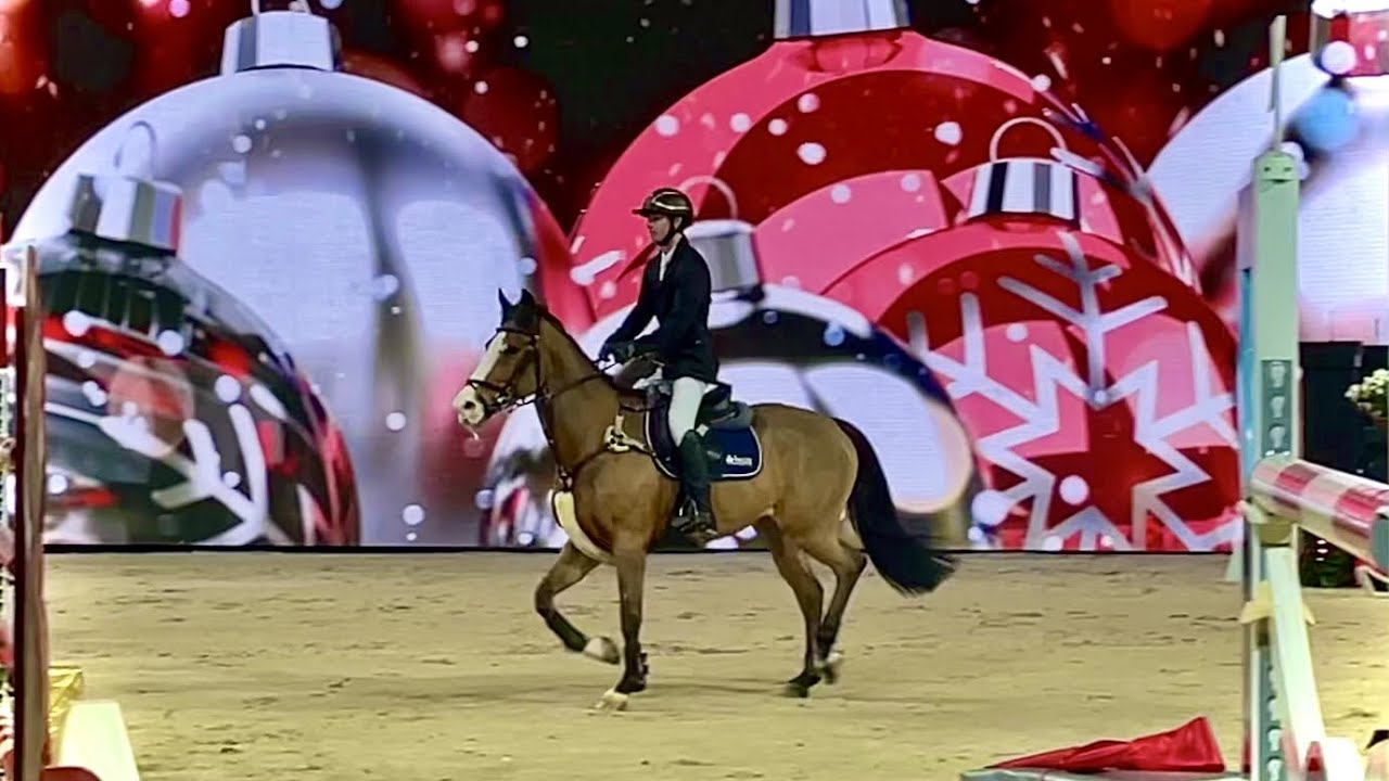 TÄVLAR PÅ FRIENDS ARENA DEL 1 **ALIDA NIKE** (SIHS) #37