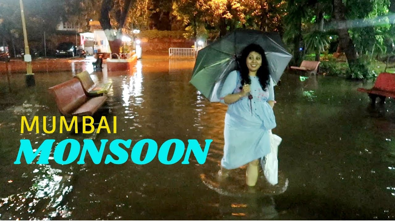 MUMBIKER Ki Life MONSOON Mai | Hindi Daily Vlogs