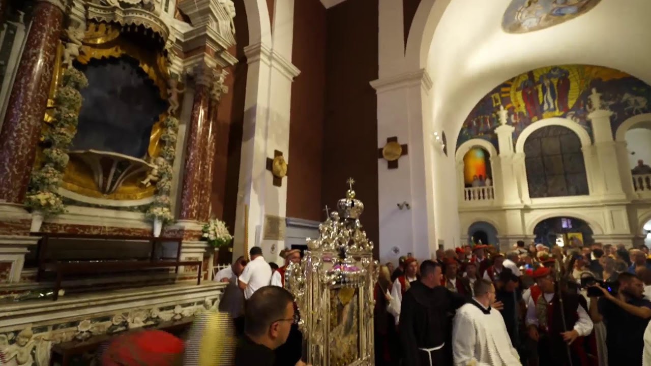 Proslava Velike Gospe - Procesija i Sv. misa na Trgu dr. Franje Tuđmana - 15.8.2022. (UŽIVO)