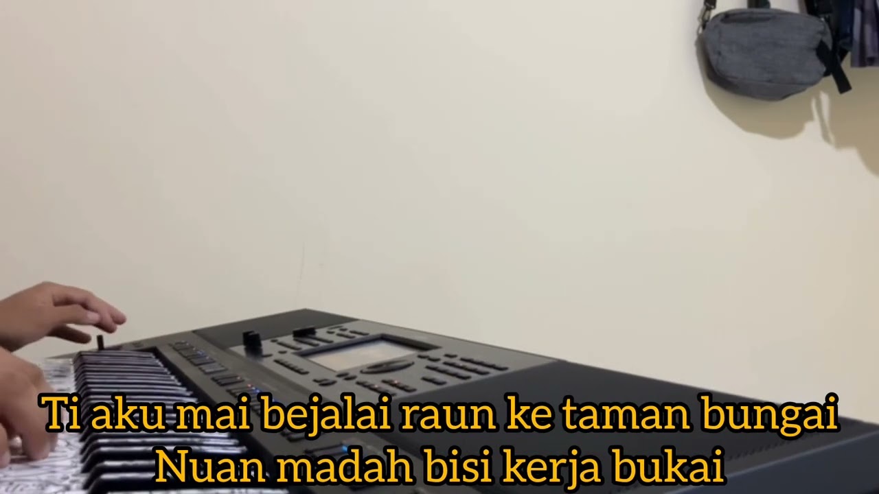 Kerimpak Kaca Lauya - (Karaoke Version) -Timothy