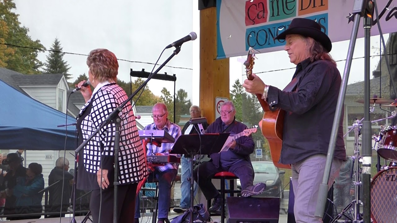 La Reine du country Julie Daraiche et Paul Daraiche
