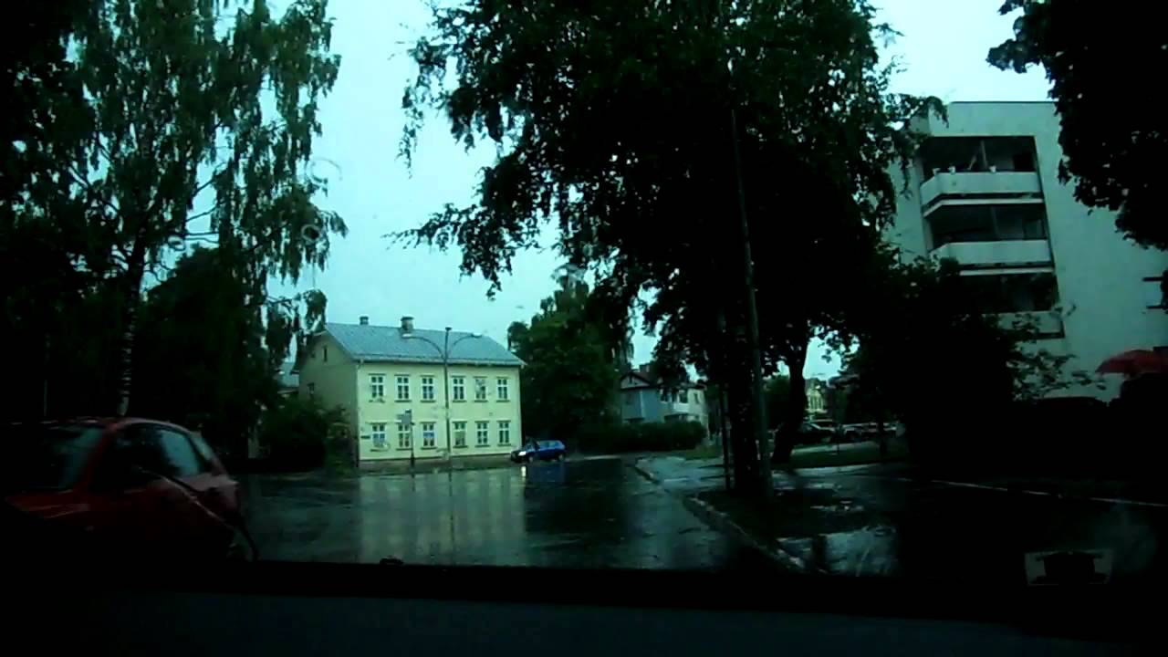 28.07.11 pärnus kerge ujutus